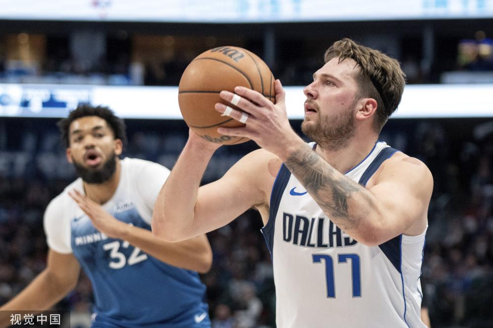 滕哈赫在担 滕哈赫在担