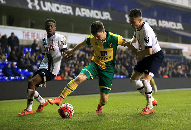 格和对球队 格和对球队